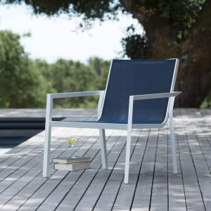 trig lounge chair